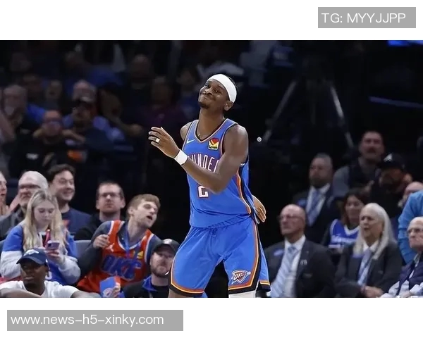 墨菲表现起伏14投仅中6罚球命中率不佳却仍砍下21分10板4助2断 墨菲表现起伏14投仅中6罚球命中率不佳却仍砍下21分10板4助2断