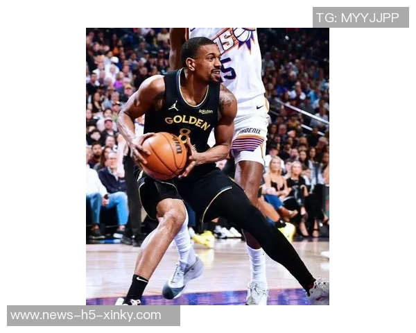 阿伦分析湖人暂停时机对狄龙技犯的影响与比赛走势 阿伦分析湖人暂停时机对狄龙技犯的影响与比赛走势